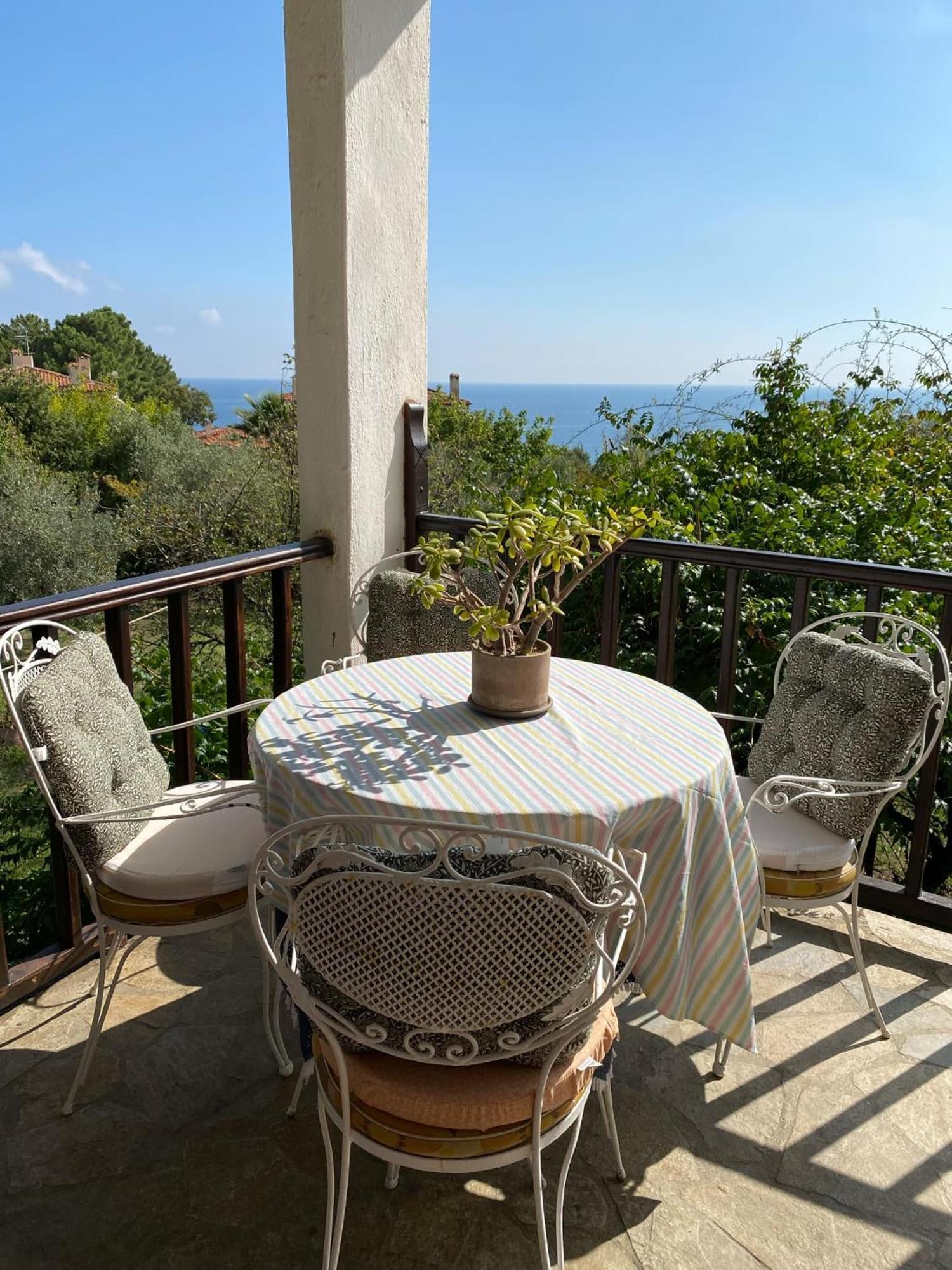 The Country House Koutsoupia Kokkino Nero Exterior foto